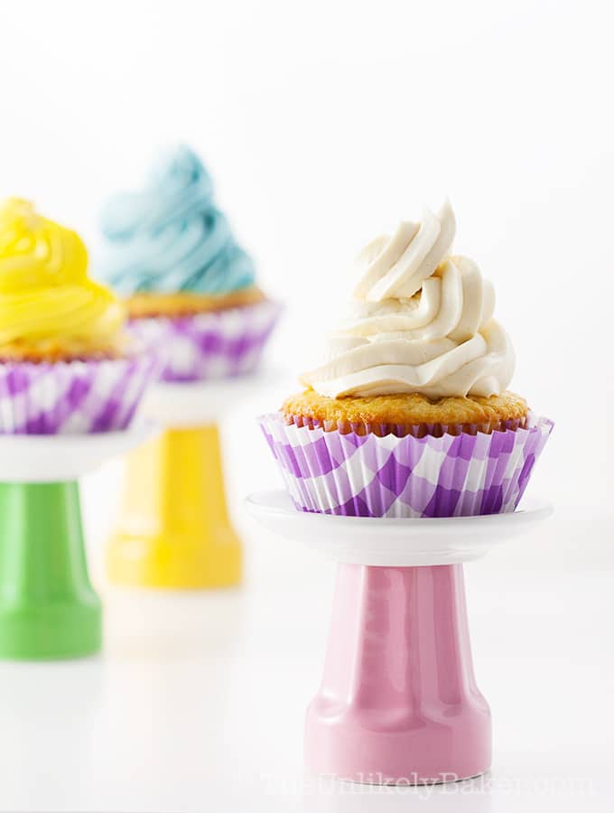 Easy Vanilla Cupcake Recipe