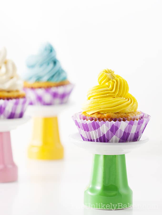 Easy Vanilla Cupcake Recipe