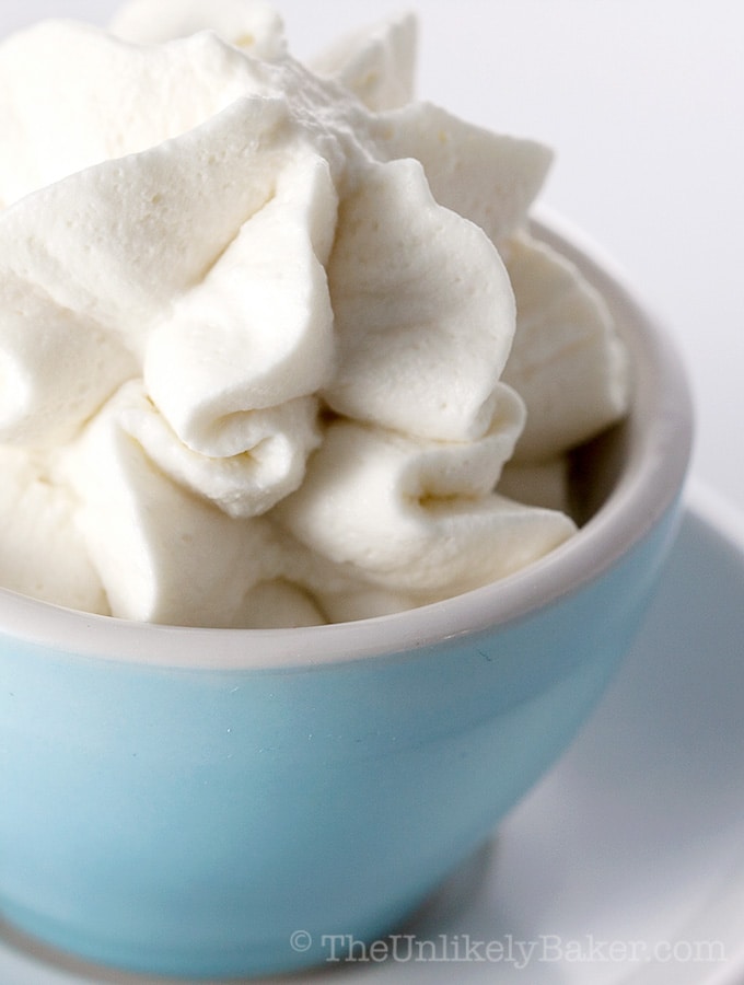 How to Make Homemade Whipped Cream (Video)