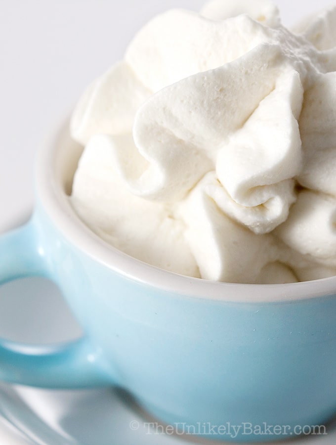 How to Make Homemade Whipped Cream (Video)