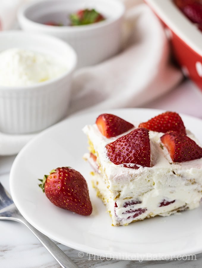 Strawberry Refrigerator Cake (Strawberry Icebox Cake Filipino Style)