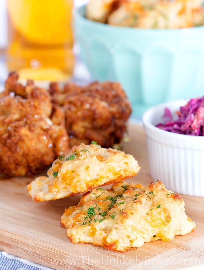 Easy Cheddar Biscuits