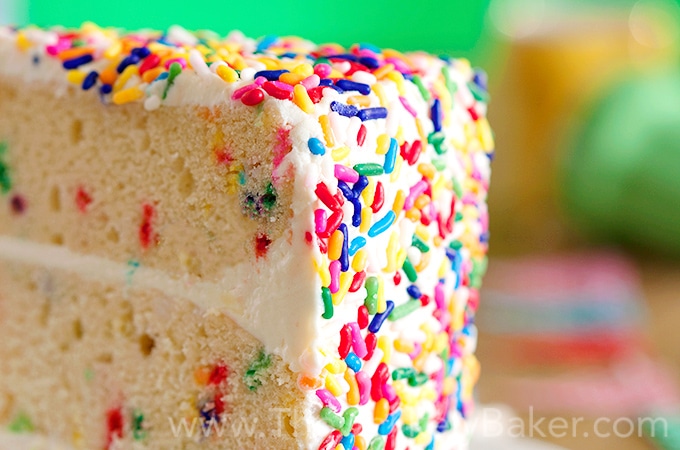 How to Make a Checkerboard Cake without a Special Pan