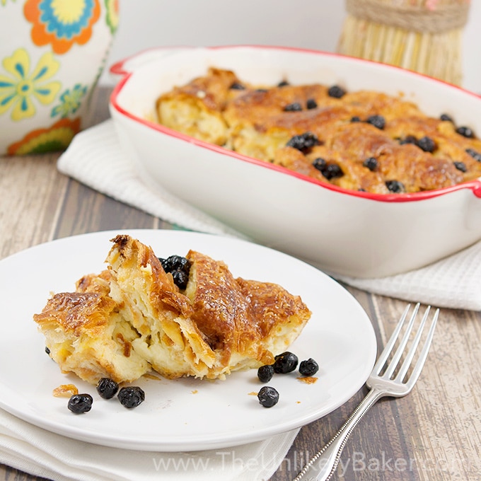 Croissant bread pudding