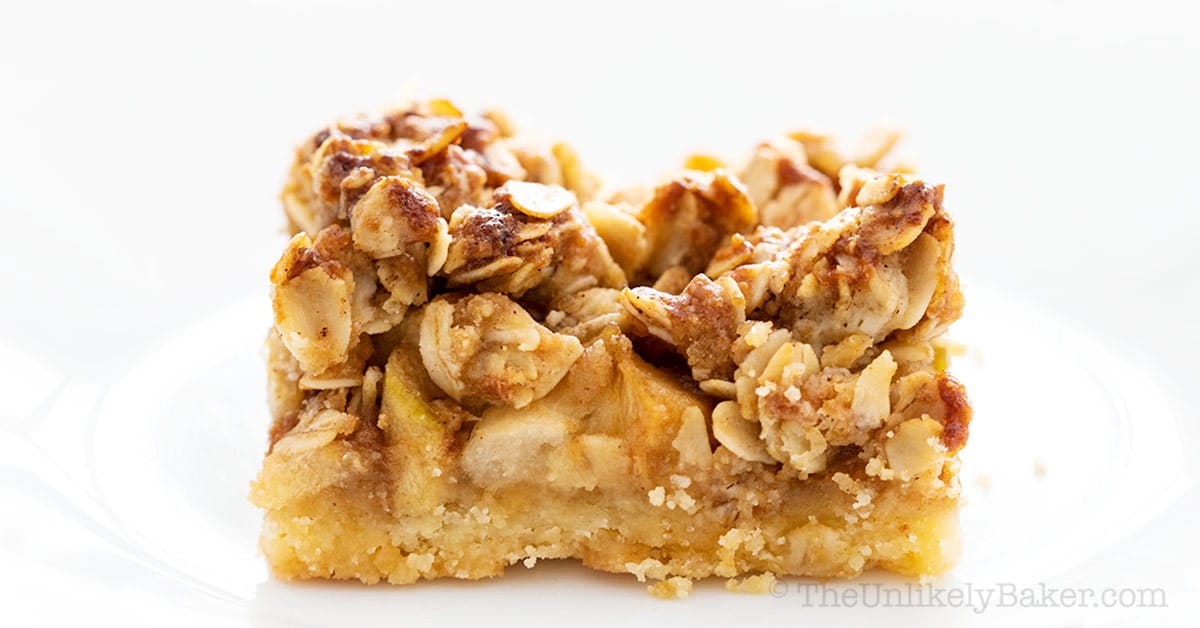 Apple Crumble Bars With Step By Step Photos The Unlikely Baker