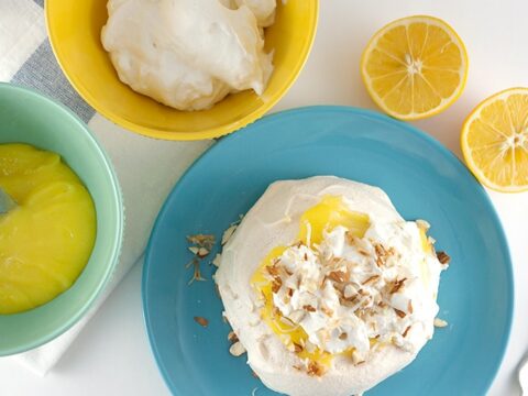 Lemon Pavlova