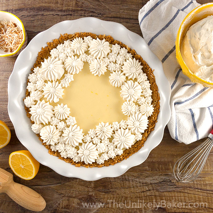 Easy Meyer Lemon Pie with Condensed Milk (Video)