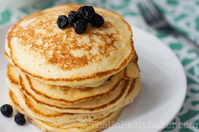 Light Fluffy Lemon Ricotta Pancakes