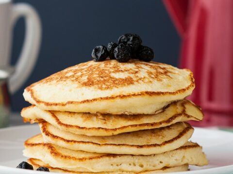 Light Fluffy Lemon Ricotta Pancakes