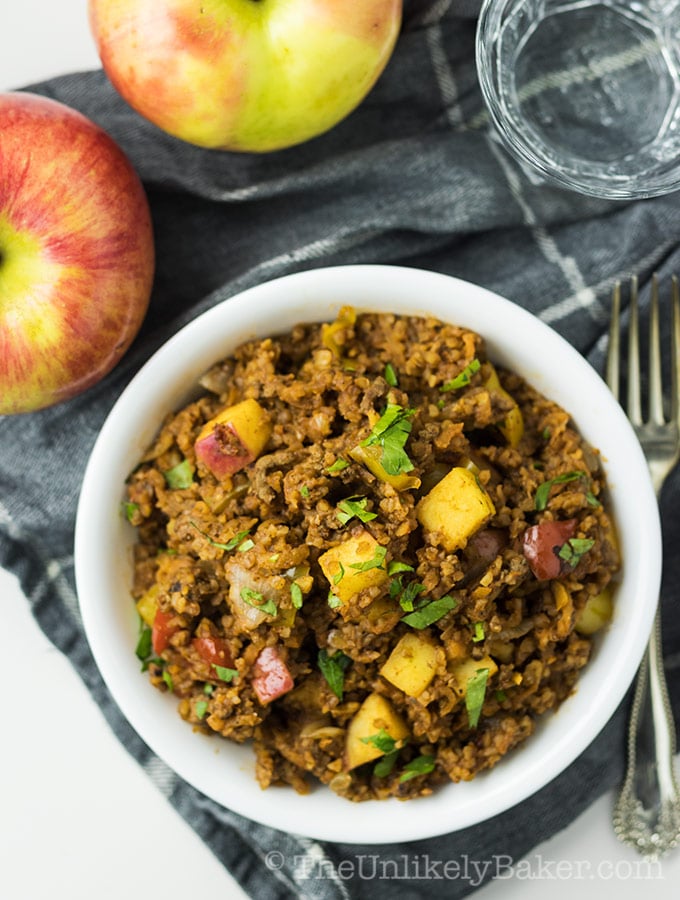 Apple Bulgur Pilaf with Turkey and Walnuts