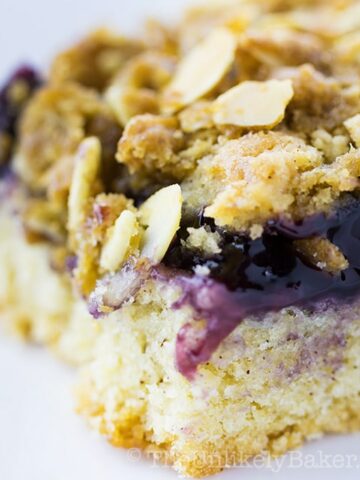 Blueberry Pie Bars with Brown Sugar Oat Crumble