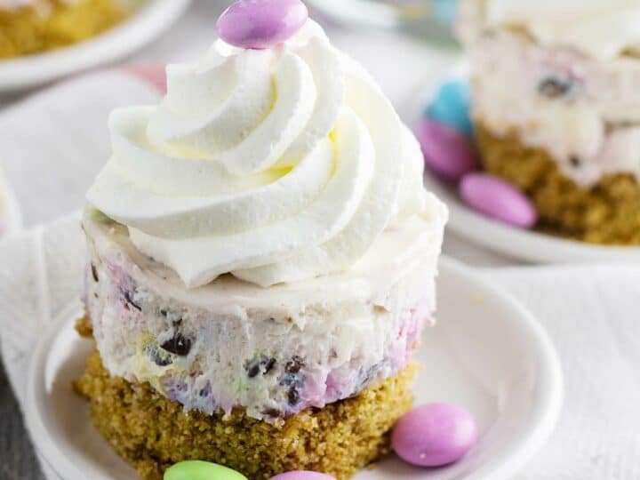 Mini Easter Cheesecake on a Plate.