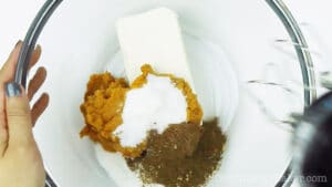 How to Make No Bake Pumpkin Cheesecake