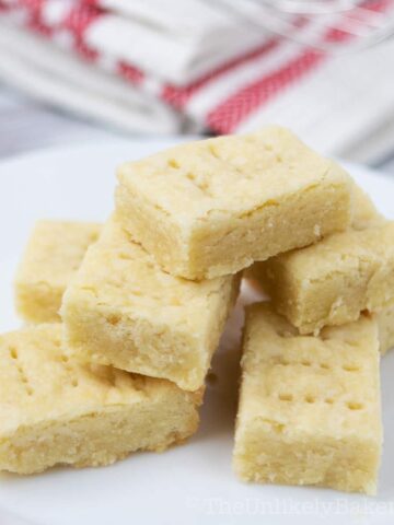 Buttery Shortbread Cookies - Easy No-Fail Recipe