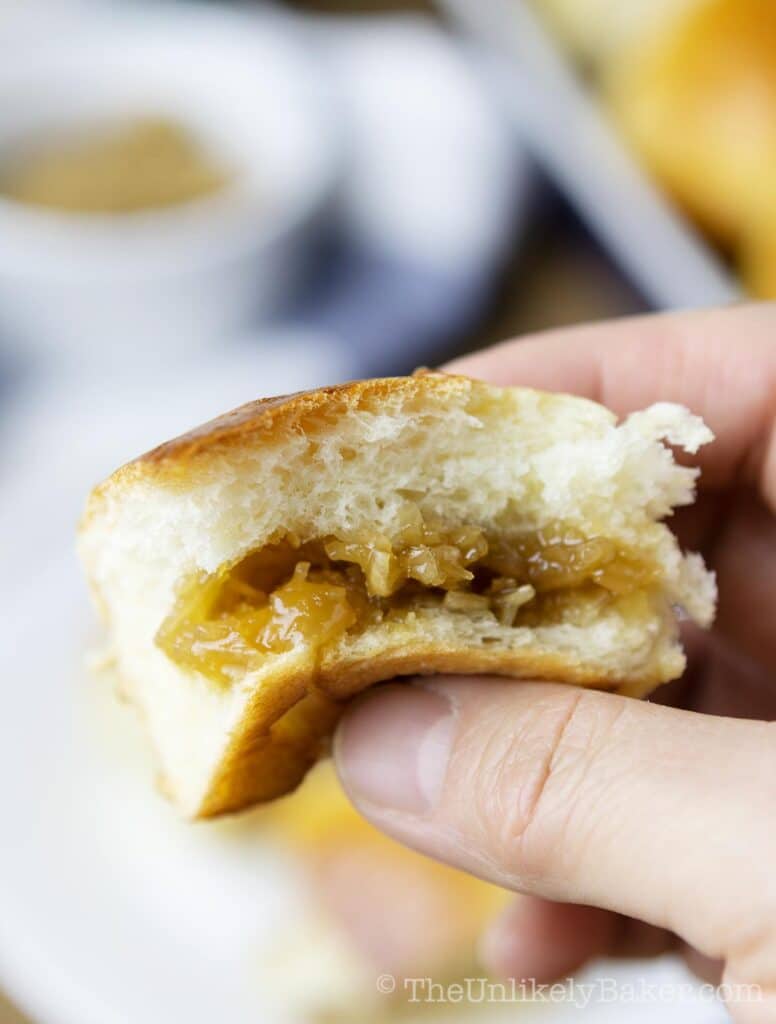 close up of pan de coco filling