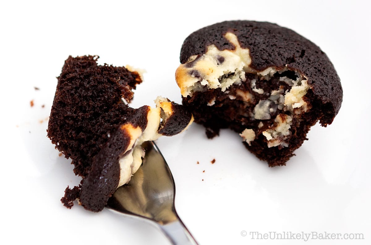 Easy Mini Black Bottom Cupcakes Recipe