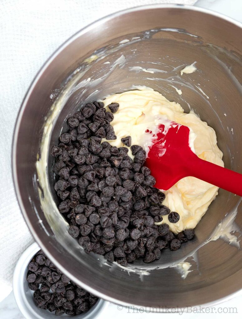 Add chocolate chips to cream cheese mixture