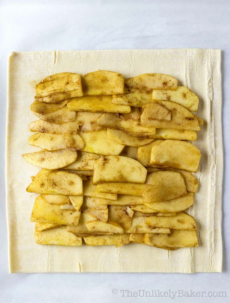 apple galette with puff pastry