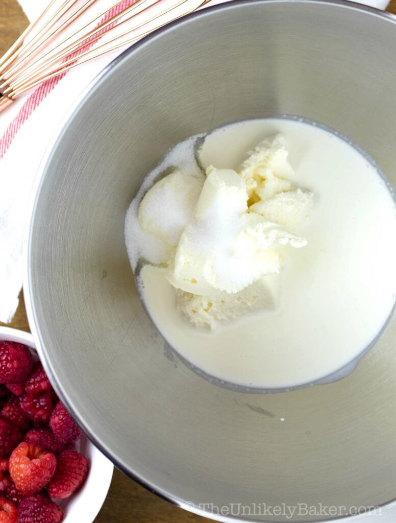 mascarpone cheese and other tart ingredients in a bowl