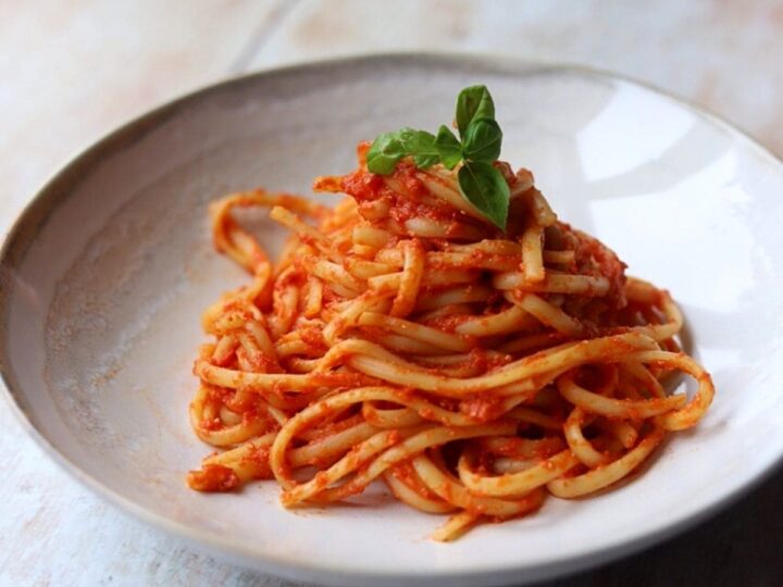 Image for Pasta With Ricotta And Tomato Sauce
