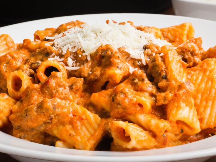 Image for Instant Pot Cheesy Sausage Rigatoni