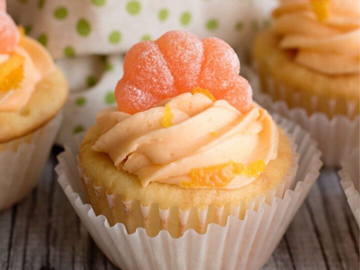 Image for Deliciously Moist Orange Creamsicle Cupcakes