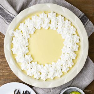 Calamansi pie topped with whipped cream.