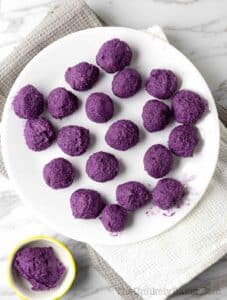 Ube filling on a plate.