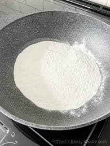 Glutinous rice flour in pan.