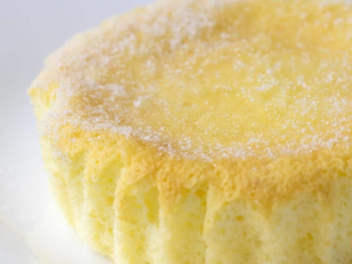 Closeup shot of mamon showing fluffy texture.