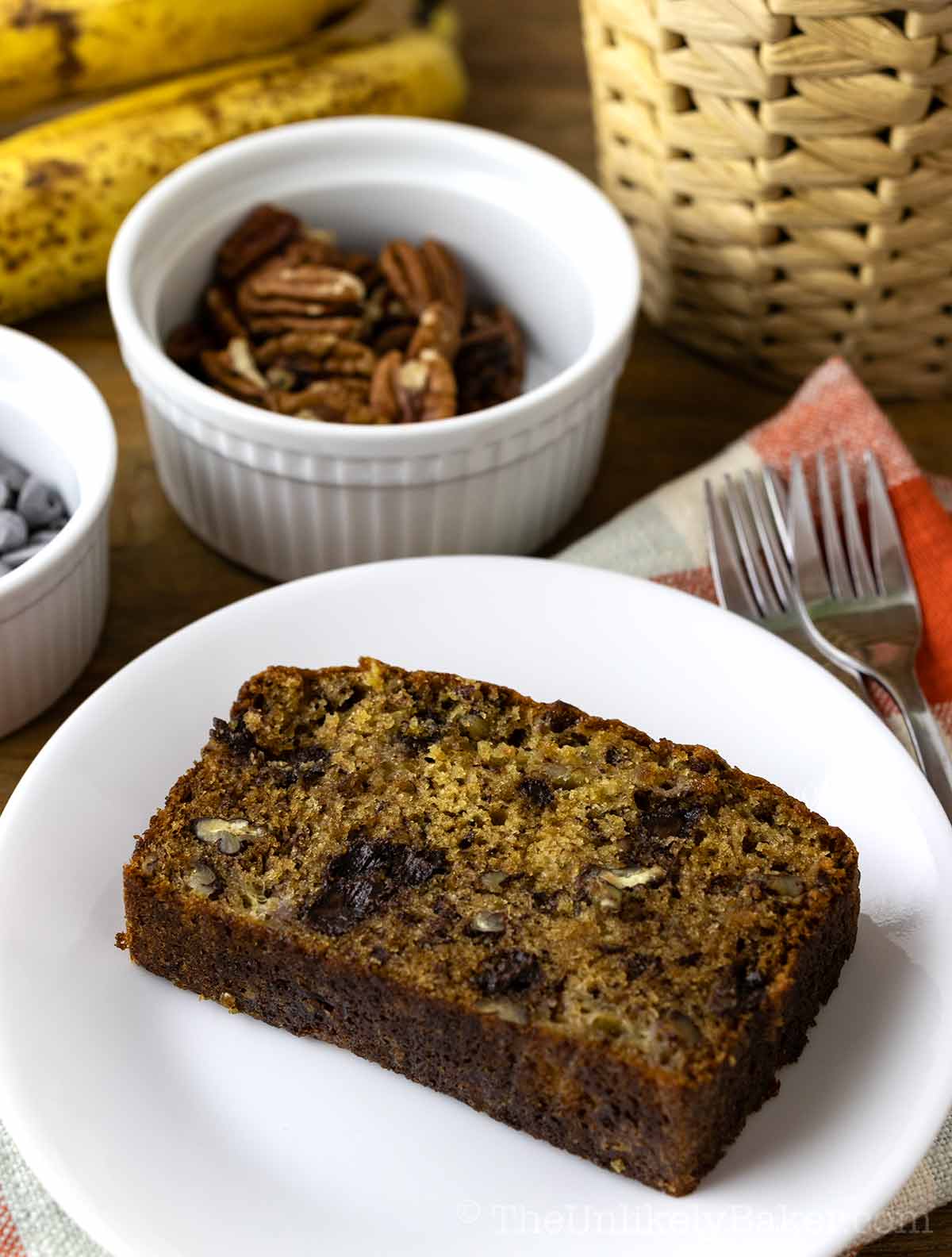 Pecan banana bead on a plate.