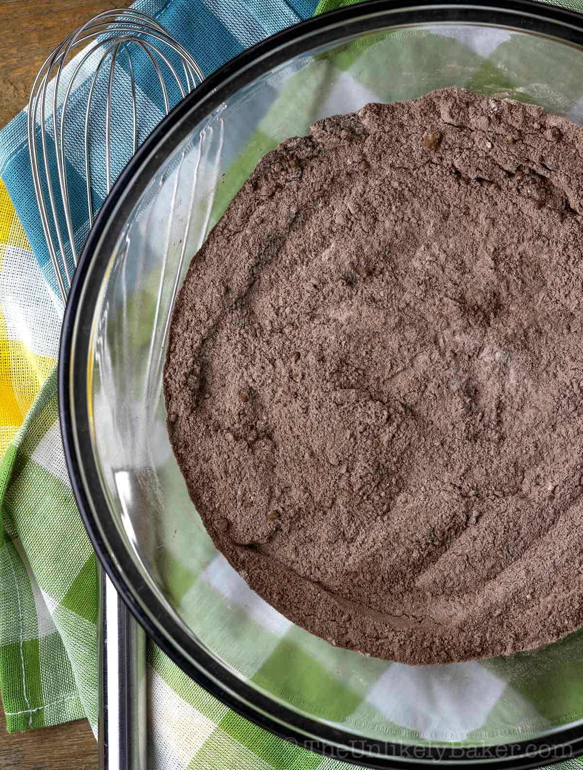 Cocoa mixture in a bowl.