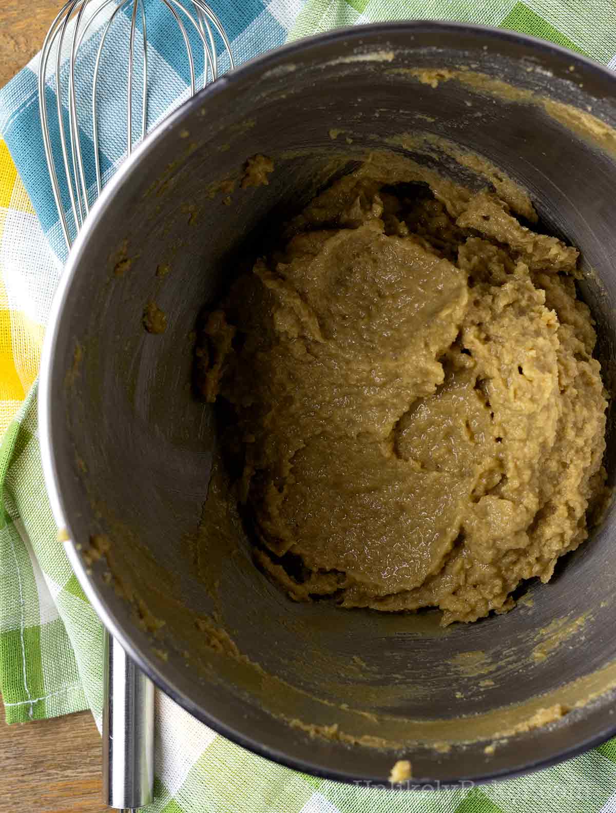 Wet ingredients in a bowl.