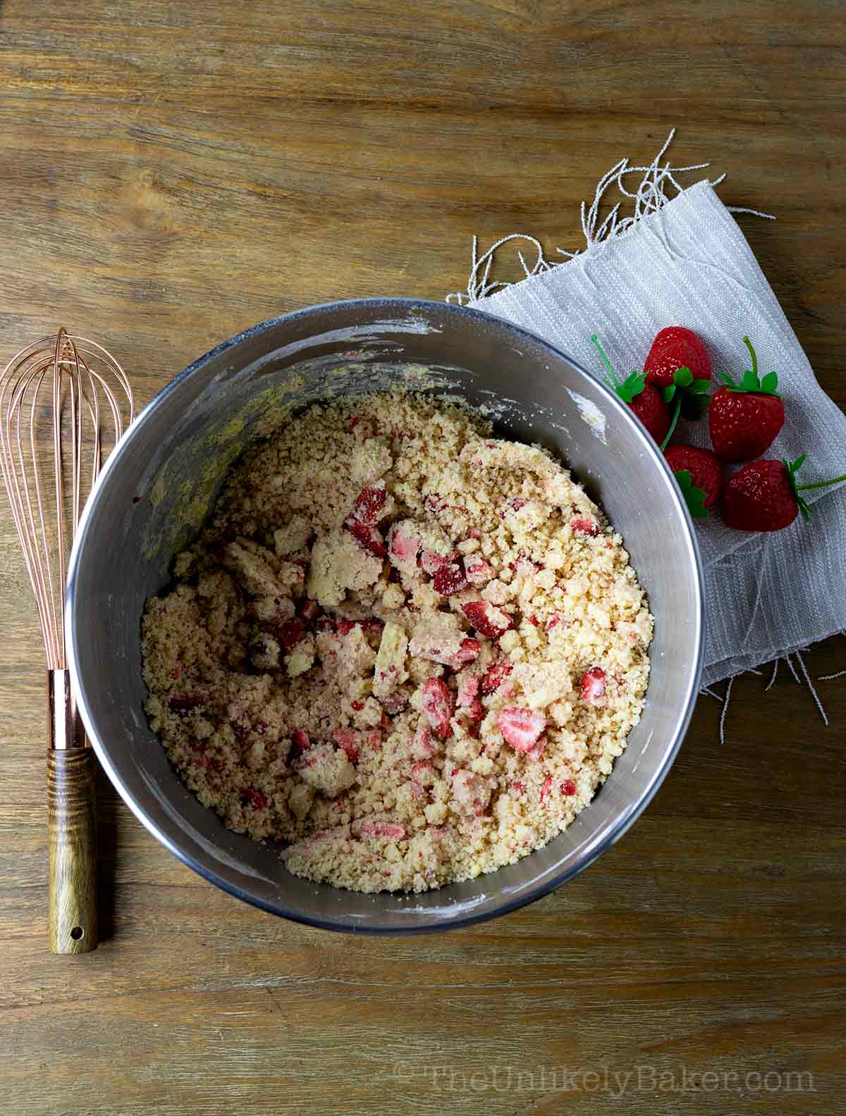 Crust mixture in a bowl.