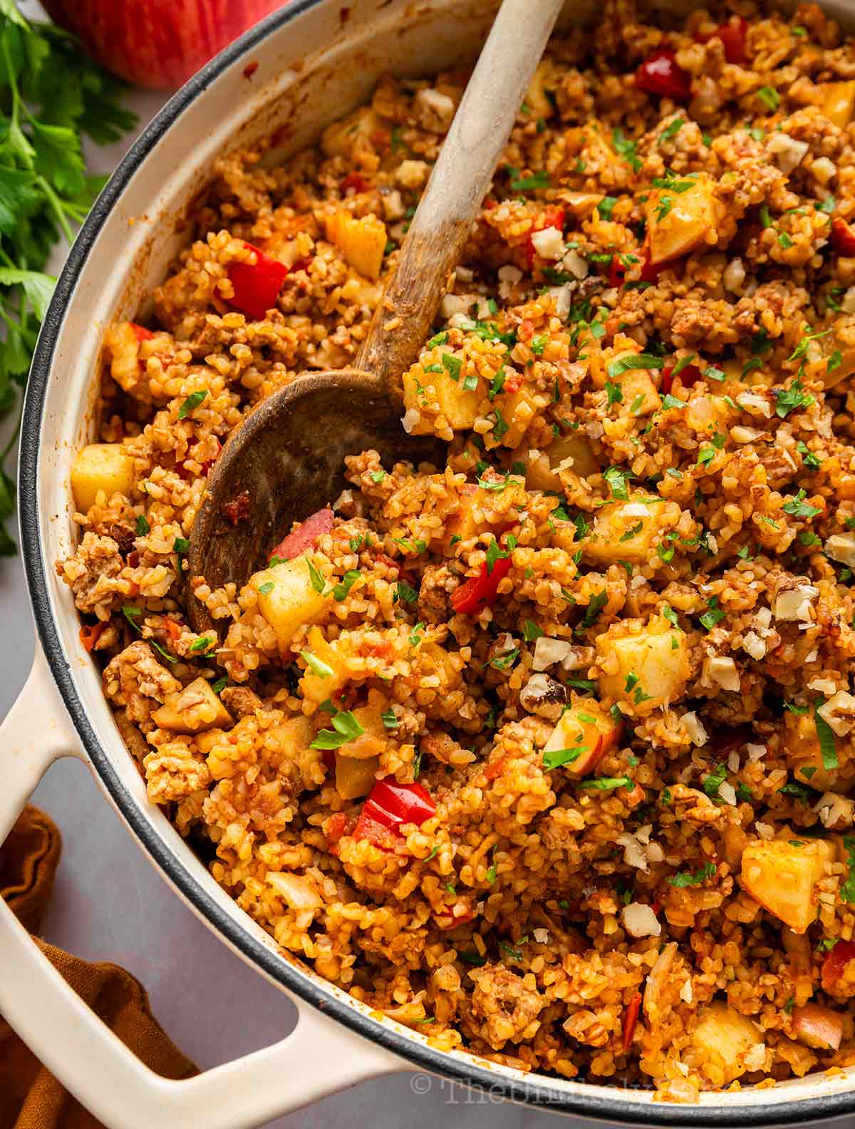 Bulgur pilaf with turkey.