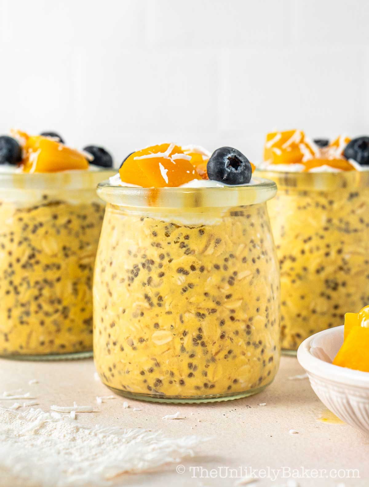 Overnight oats with mango.