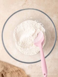 Flour and sugar in a bowl.